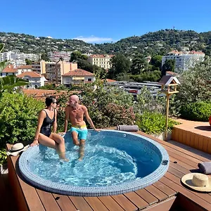 Western Premier Le Patio Des Artistes Wellness Jacuzzi קאן